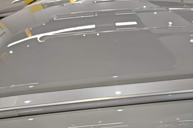 Used AION Y 2023 Plus 510 Enjoy Edition Roof