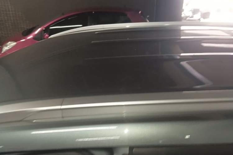 Used AION Y 2023 Plus 510 Enjoy Edition Roof