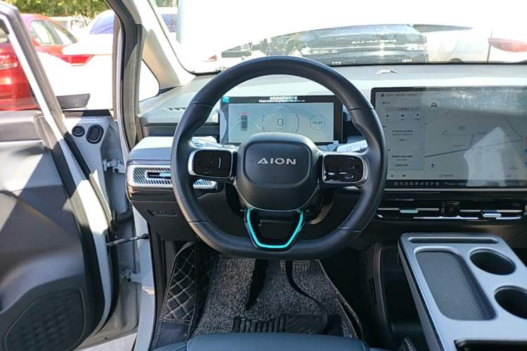 Used AION Y 2023 Plus 510 Smart Edition Steering Wheel