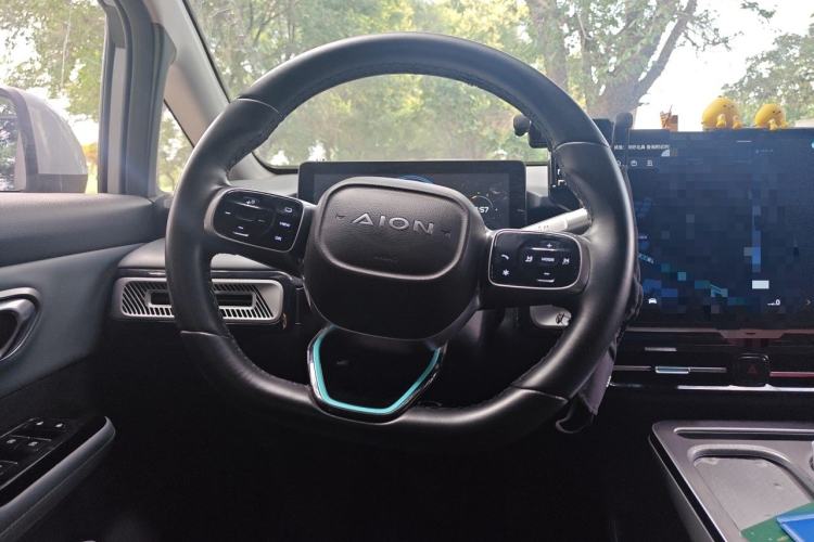 Used AION Y 2023 Younger Steering Wheel
