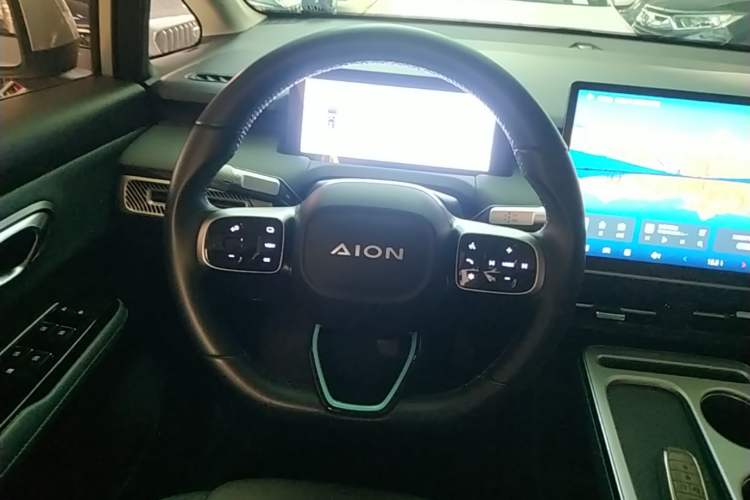 Used AION Y 2023 Younger Steering Wheel