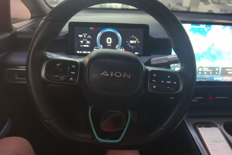 Used AION Y 2023 Younger Steering Wheel