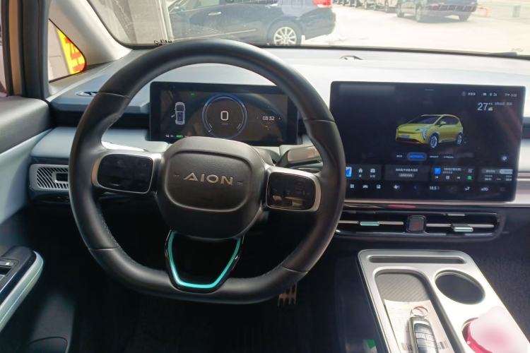 Used AION Y 2023 Younger Steering Wheel