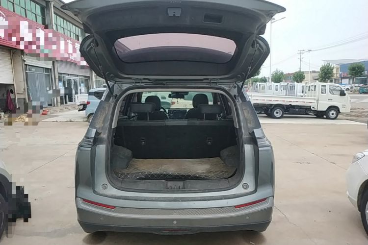 Used AION Y 2023 Plus 510 Smart Edition Trunk