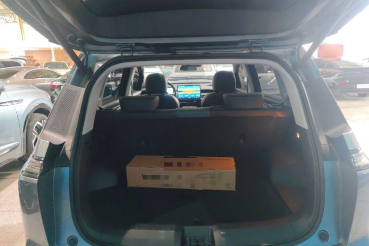 Used AION Y 2023 Plus 510 Smart Edition Trunk