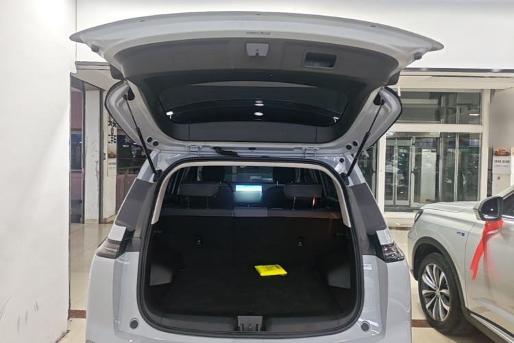 Used AION Y 2023 Plus 510 Enjoy Edition Trunk