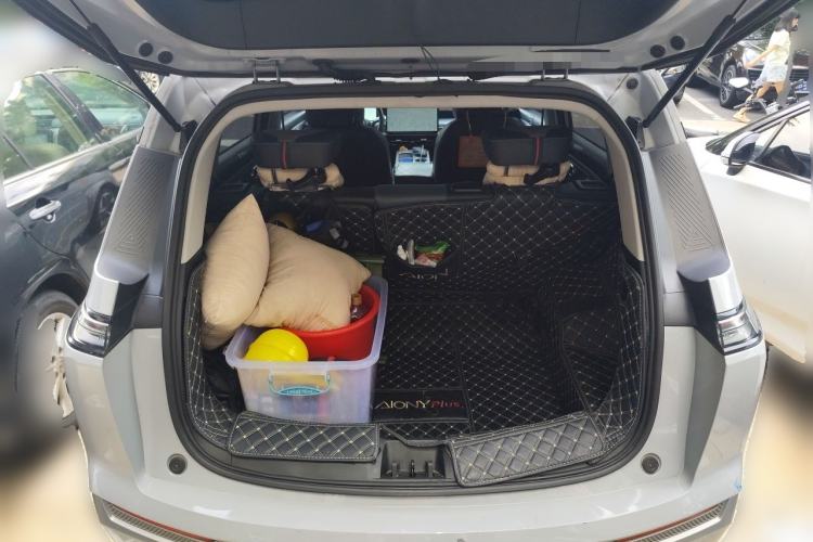 Used AION Y 2023 Plus 510 Smart Edition Trunk