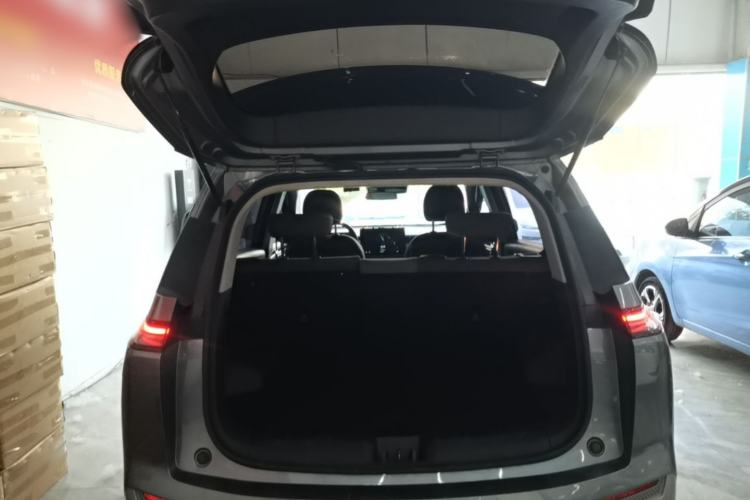 Used AION Y 2023 Plus 510 Enjoy Edition Trunk