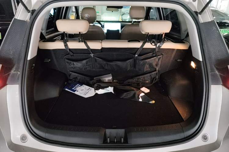 Used AION Y 2023 Plus 510 Enjoy Edition Trunk