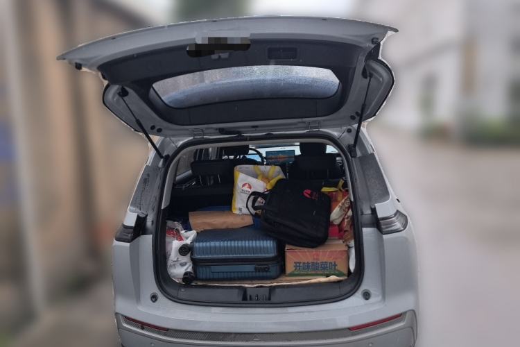 Used AION Y 2023 Plus 510 Enjoy Edition Trunk