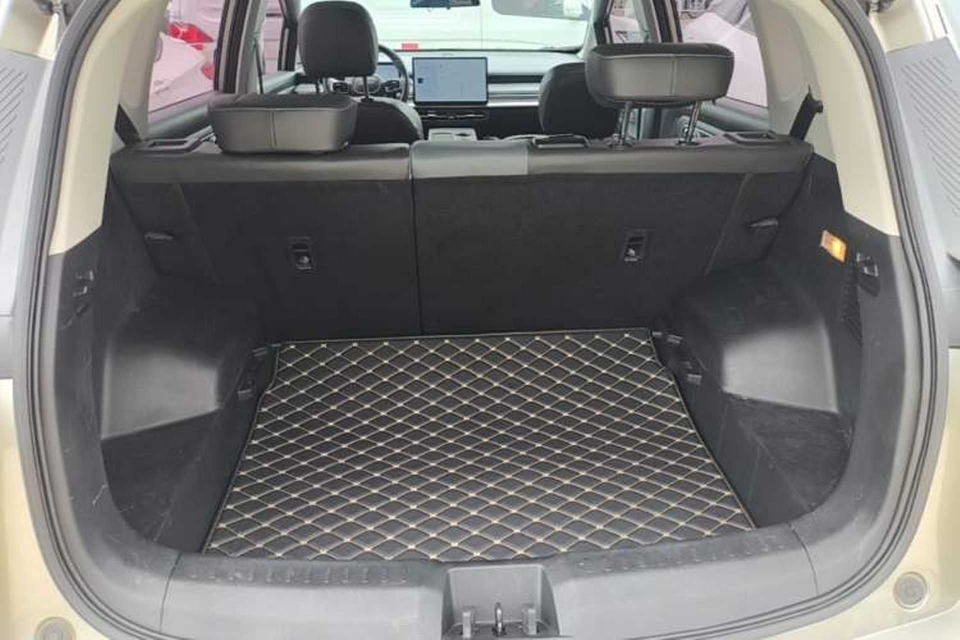 Used AION Y 2023 Plus 510 Smart Edition Trunk