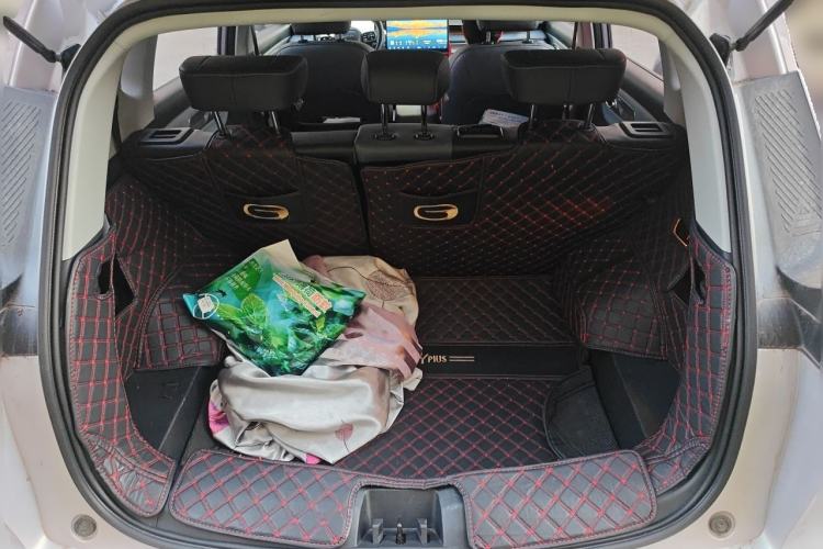 Used AION Y 2023 Plus 510 Tech Edition Trunk
