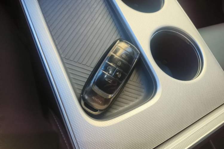 Used AION Y 2023 Younger Star Edition Vehicle Key