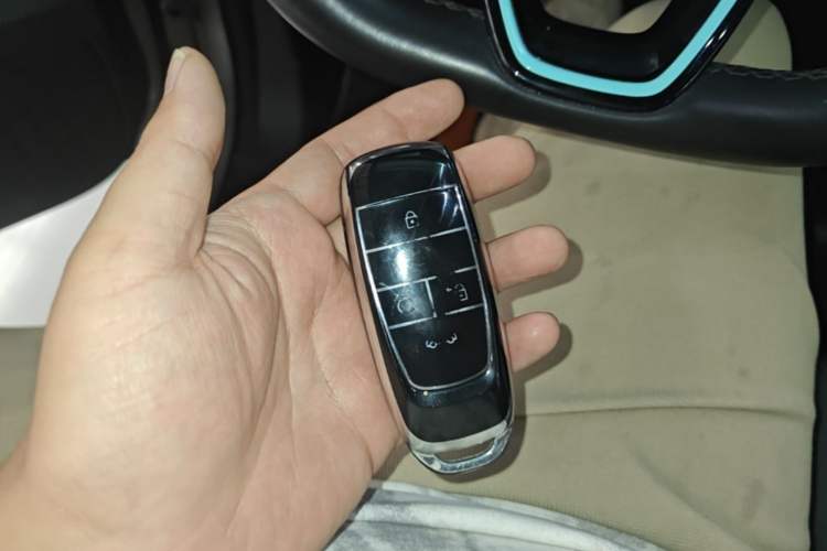 Used AION Y 2023 Plus 510 Smart Edition Vehicle Key