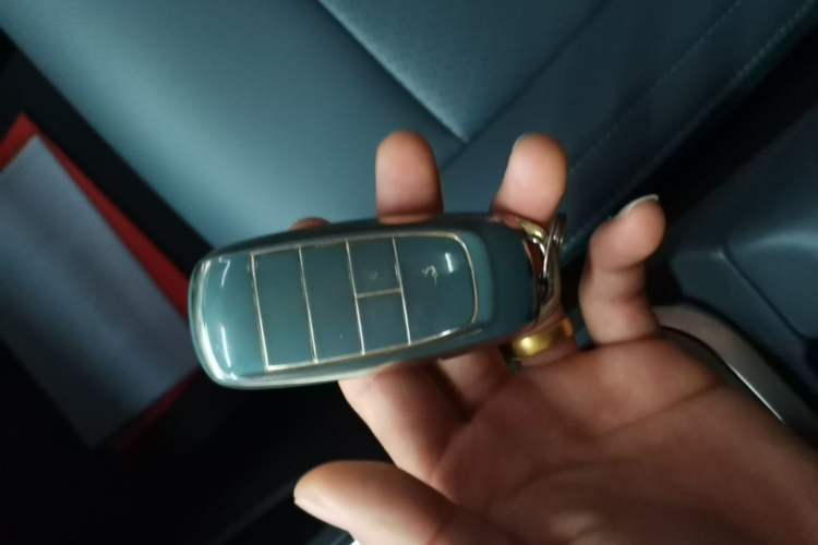 Used AION Y 2023 Younger Star Edition Vehicle Key