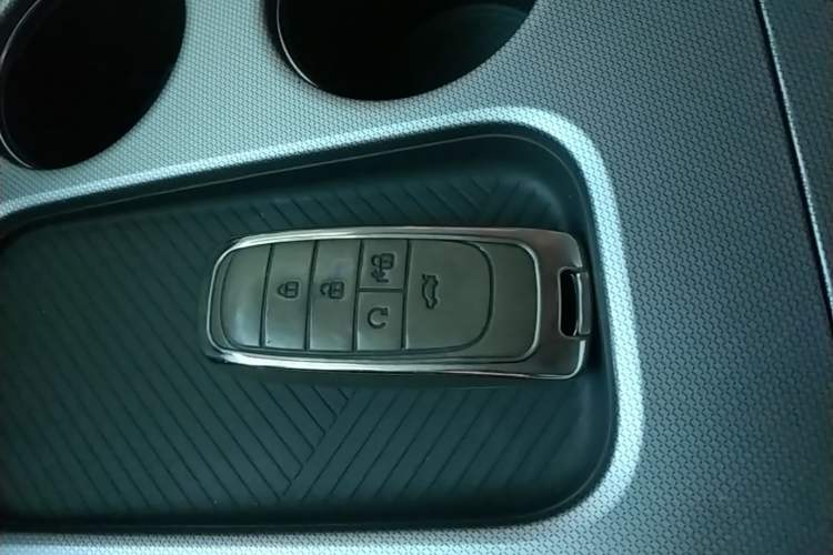 Used AION Y 2023 Younger Vehicle Key
