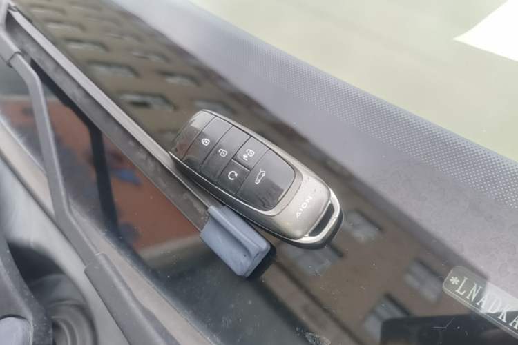 Used AION Y 2023 Younger Vehicle Key