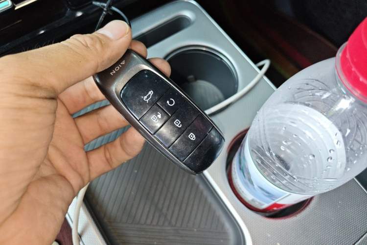 Used AION Y 2023 Plus 610 Smart Edition Lithium Iron Phosphate Vehicle Key