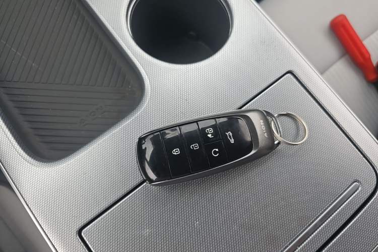 Used AION Y 2023 Plus 510 Enjoy Edition Vehicle Key