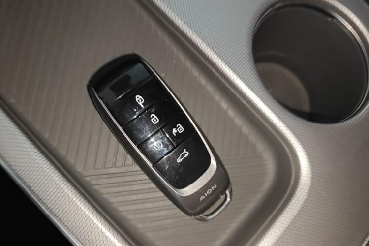 Used AION Y 2023 Plus 510 Smart Edition Vehicle Key