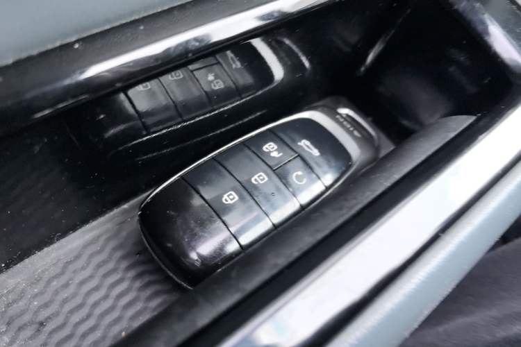Used AION Y 2023 Plus 510 Enjoy Edition Vehicle Key