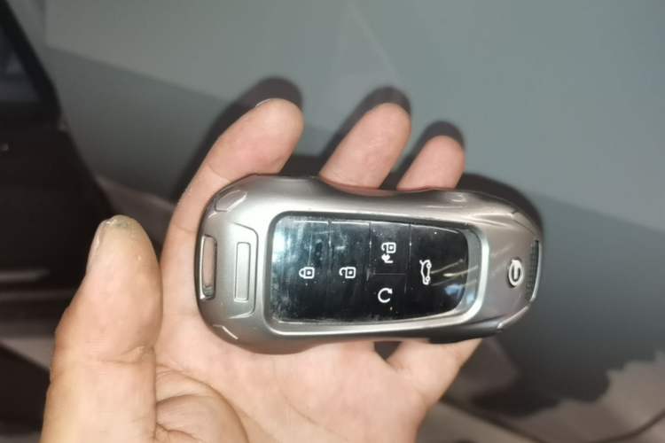 Used AION Y 2023 Plus 510 Smart Edition Vehicle Key