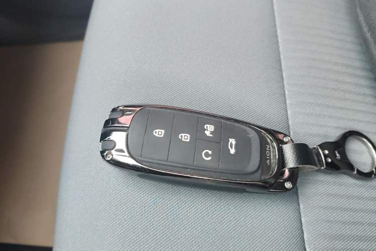 Used AION Y 2023 Younger Vehicle Key