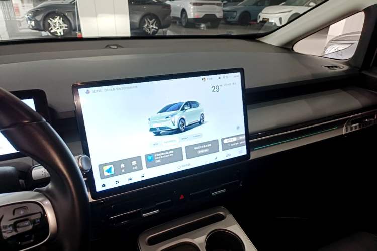 Used AION Y 2023 Plus 510 Smart Edition Audio And AC Panel