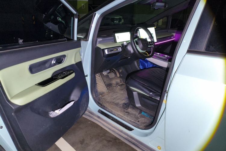 Used AION Y 2023 Younger Driver Seat