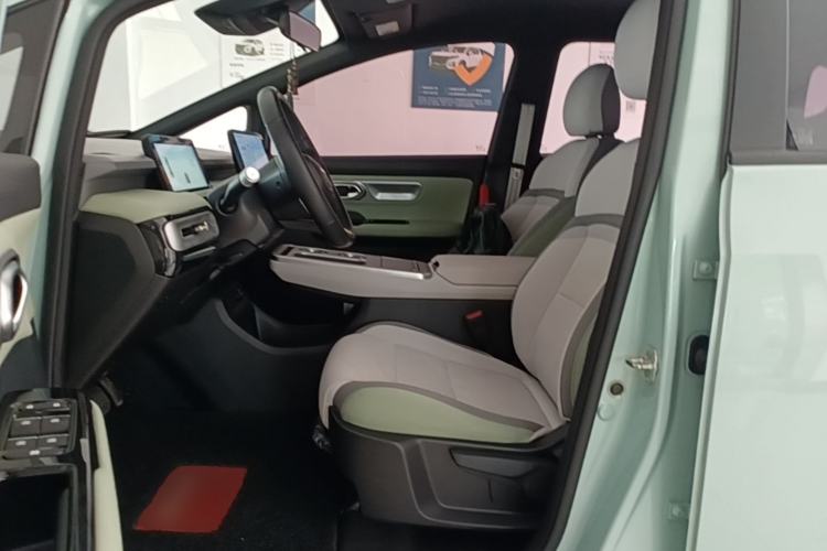 Used AION Y 2023 Younger Driver Seat