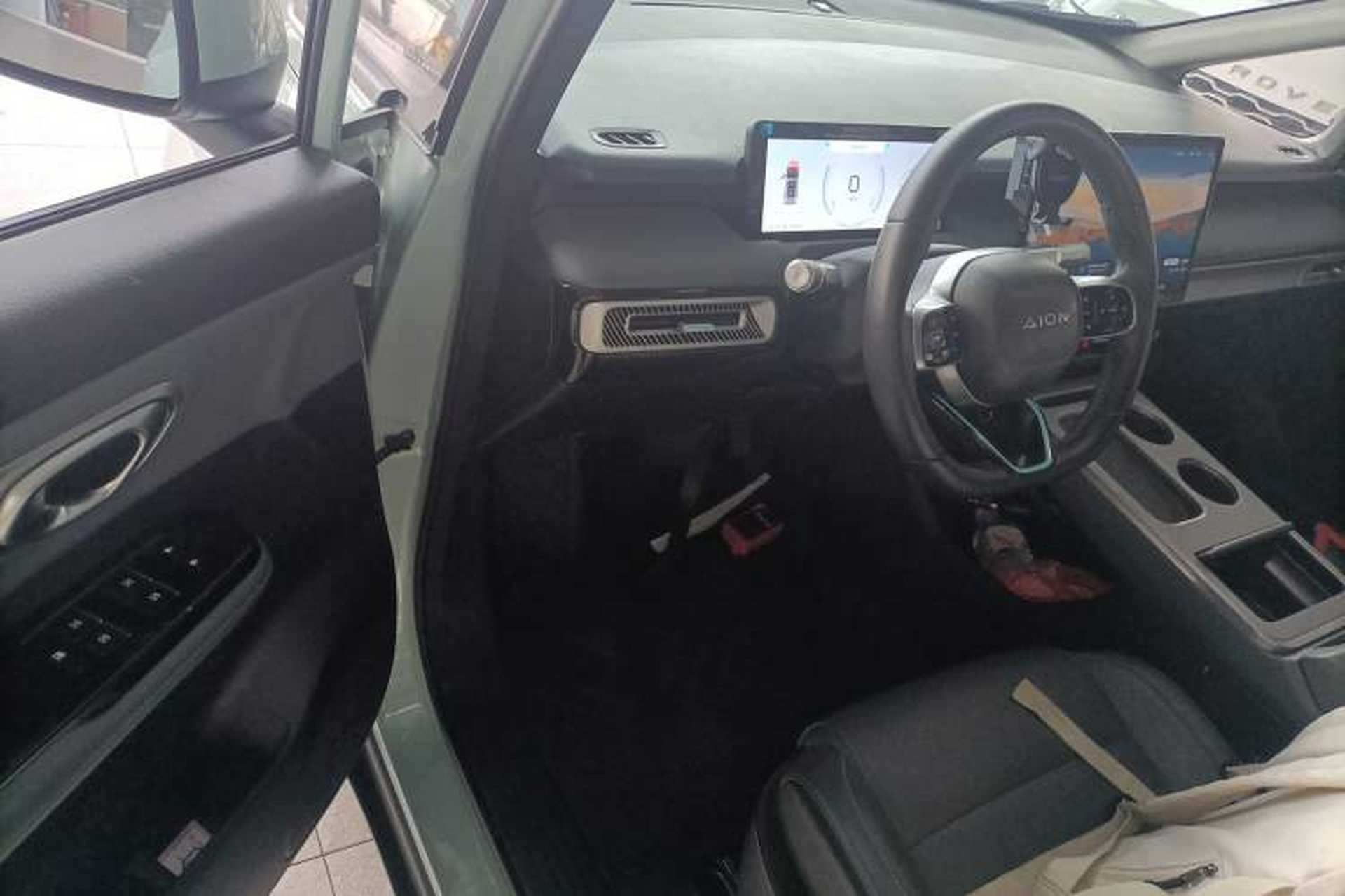 Used AION Y 2023 Younger Star Edition Driver Seat