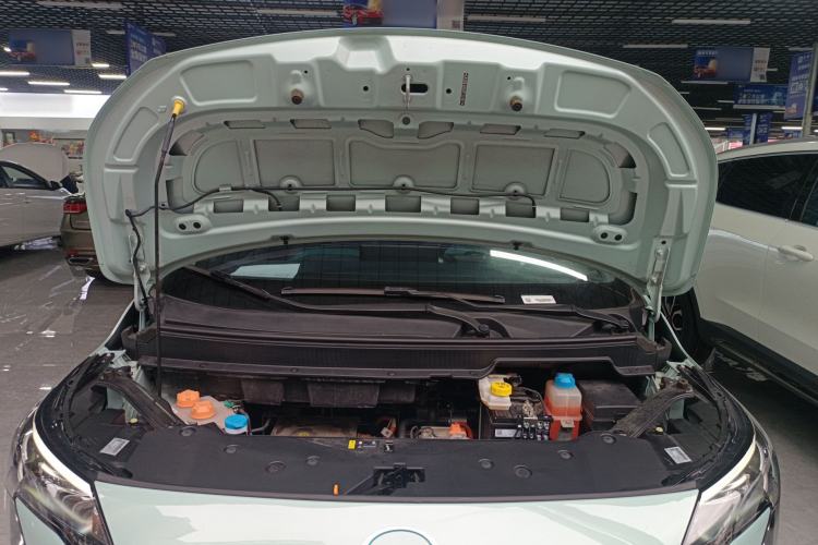 Used AION Y 2023 Younger Engine Bay