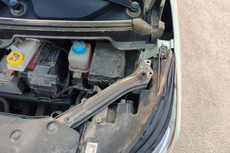 Used AION Y 2023 Younger Star Edition Engine Bay Left