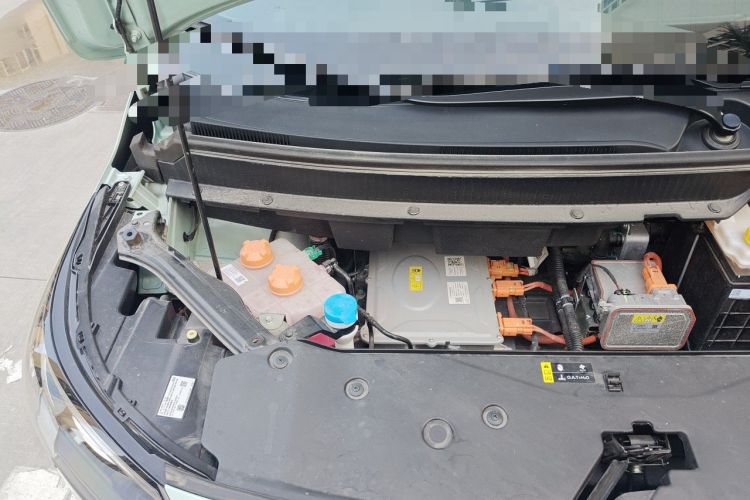 Used AION Y 2023 Plus 510 Smart Edition Engine Bay Right