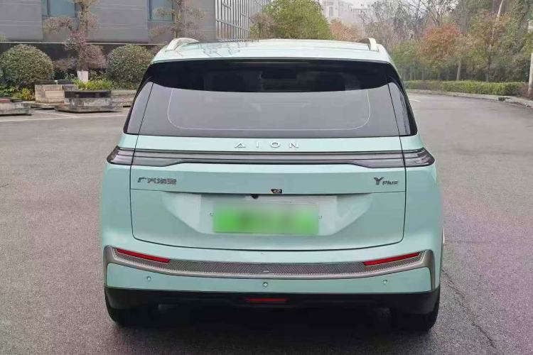 Used AION Y 2023 Younger Star Edition Exterior 5