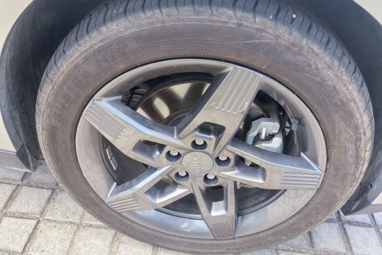 Used AION Y 2023 Plus 510 Tech Edition Exterior 8