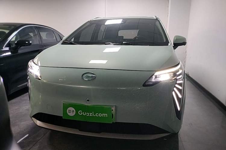 Used AION Y 2023 Plus 510 Smart Edition Front