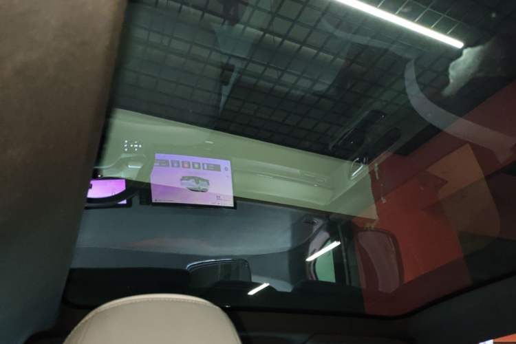 Used AION Y 2023 Plus 510 Tech Edition Headliner