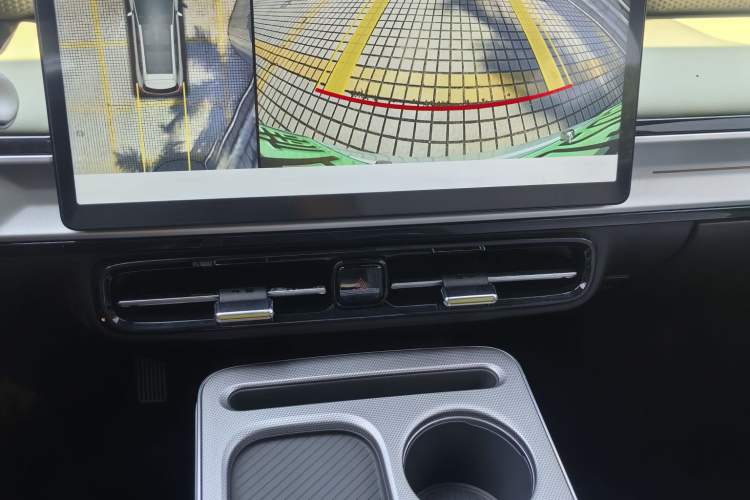 Used AION Y 2023 Plus 510 Tech Edition Interior 11