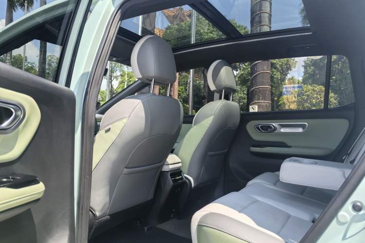 Used AION Y 2023 Plus 510 Tech Edition Interior 6