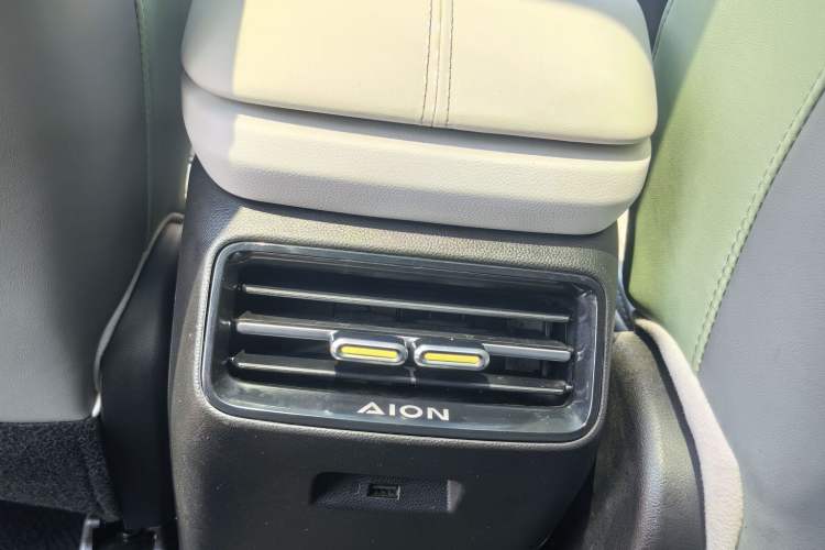Used AION Y 2023 Plus 510 Tech Edition Interior 7