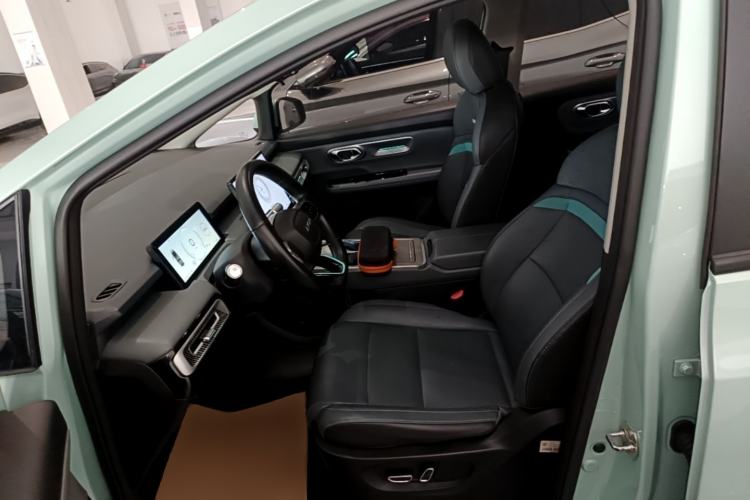 Used AION Y 2023 Plus 510 Smart Edition Left Front Seat
