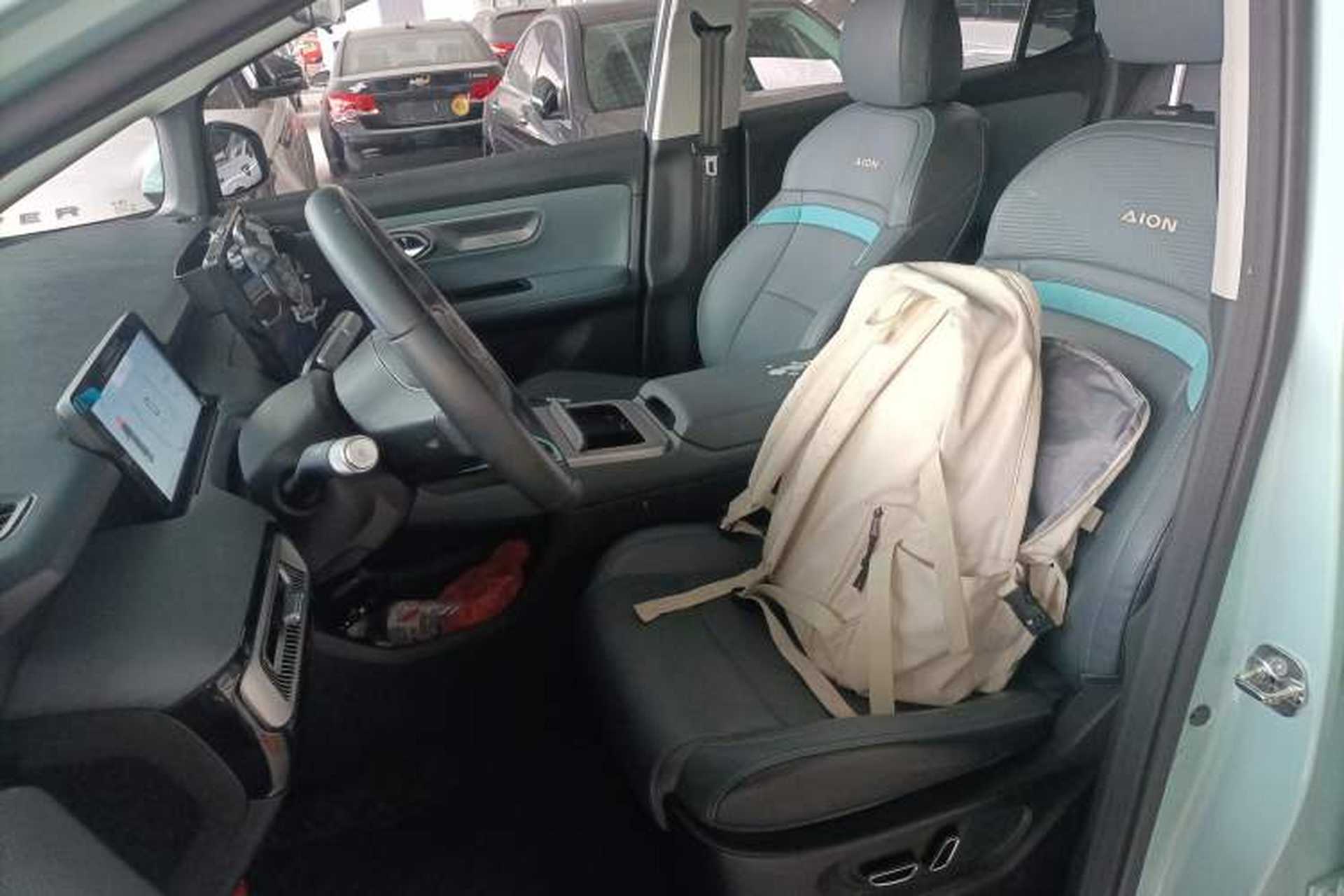 Used AION Y 2023 Younger Star Edition Left Front Seat