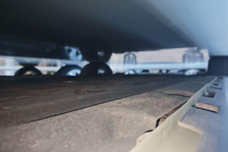Used AION Y 2023 Plus 510 Tech Edition Left Side Sill