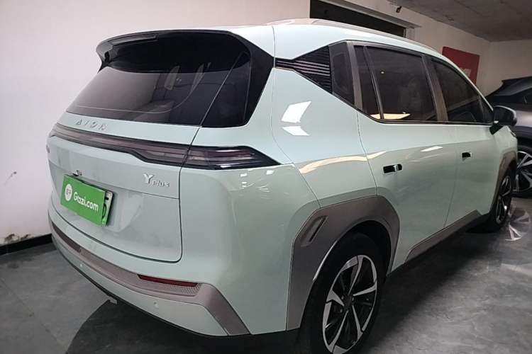 Used AION Y 2023 Plus 510 Smart Edition Rear