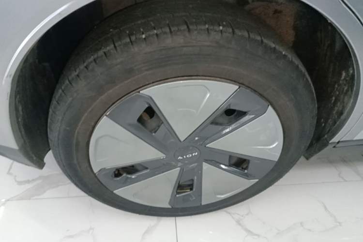 Used AION Y 2023 Younger Right Rear Wheel Hub