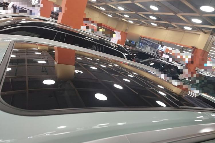 Used AION Y 2023 Plus 610 Smart Edition Ternary Lithium Roof