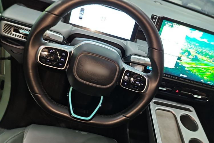 Used AION Y 2023 Plus 510 Smart Edition Steering Wheel