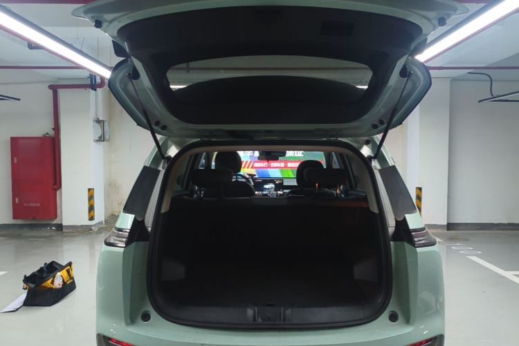 Used AION Y 2023 Plus 510 Smart Edition Trunk