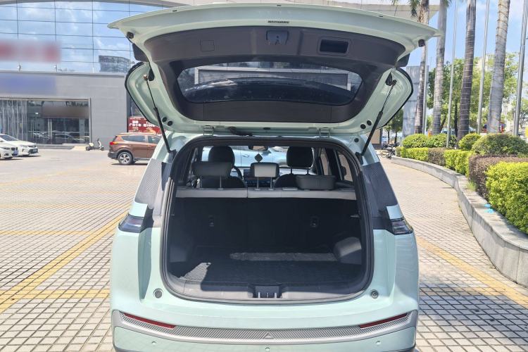 Used AION Y 2023 Plus 510 Tech Edition Trunk